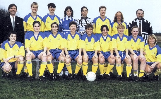 Doncaster Belles: Doncaster Belles Team Photo: 1995